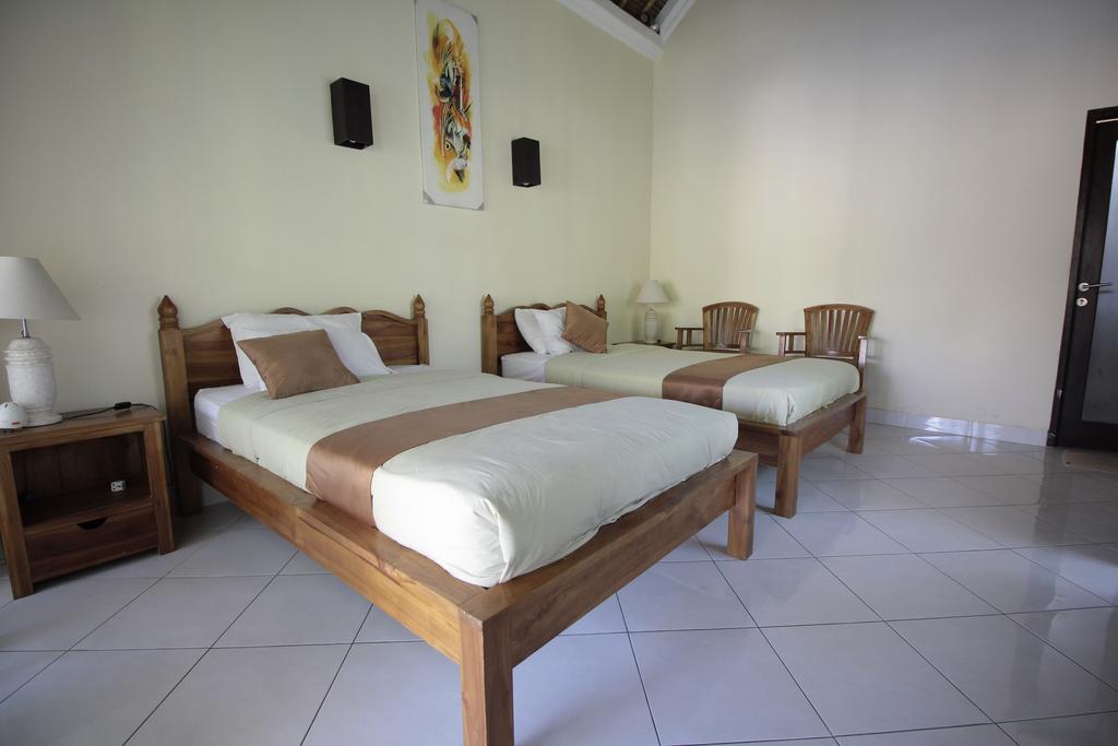 Hotel Mutiara Bali Candidasa Exterior foto