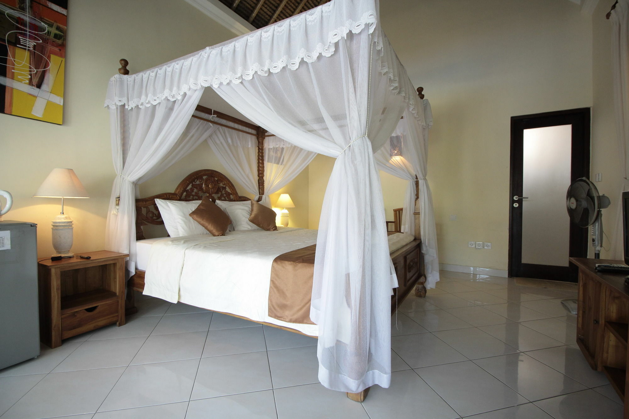 Hotel Mutiara Bali Candidasa Exterior foto